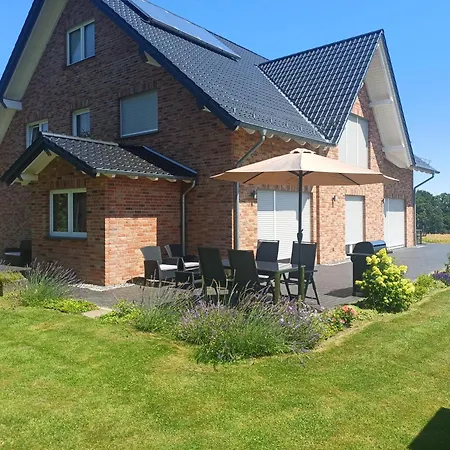 Ruhige Hofwohnung, Modern Und Kinderfreundlich Apartman